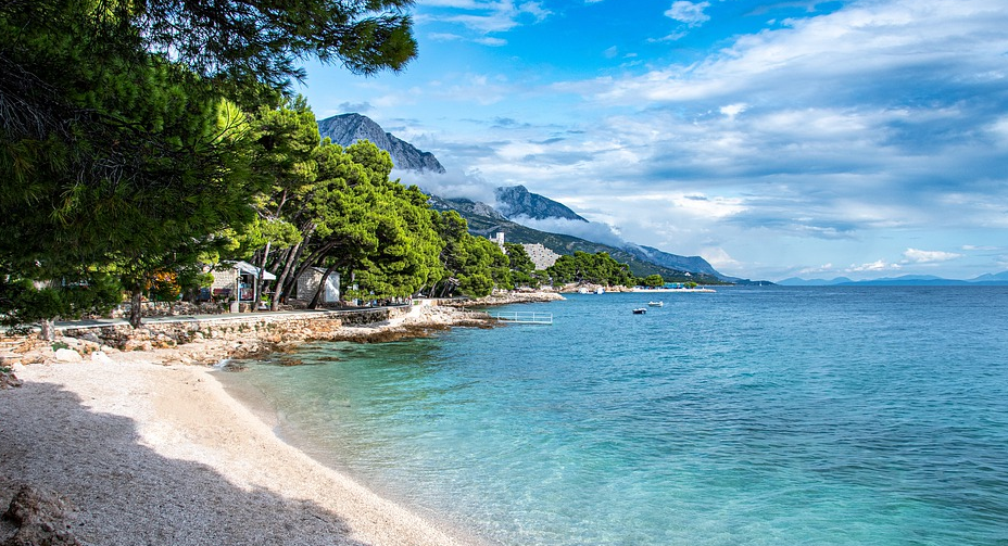 Ferienhaus Kroatien am Meer mit Pool